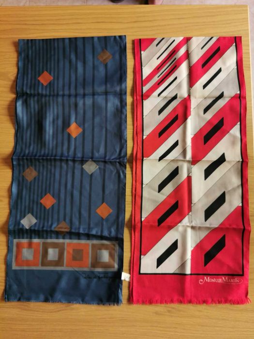 Vendo Lenços e Echarpes