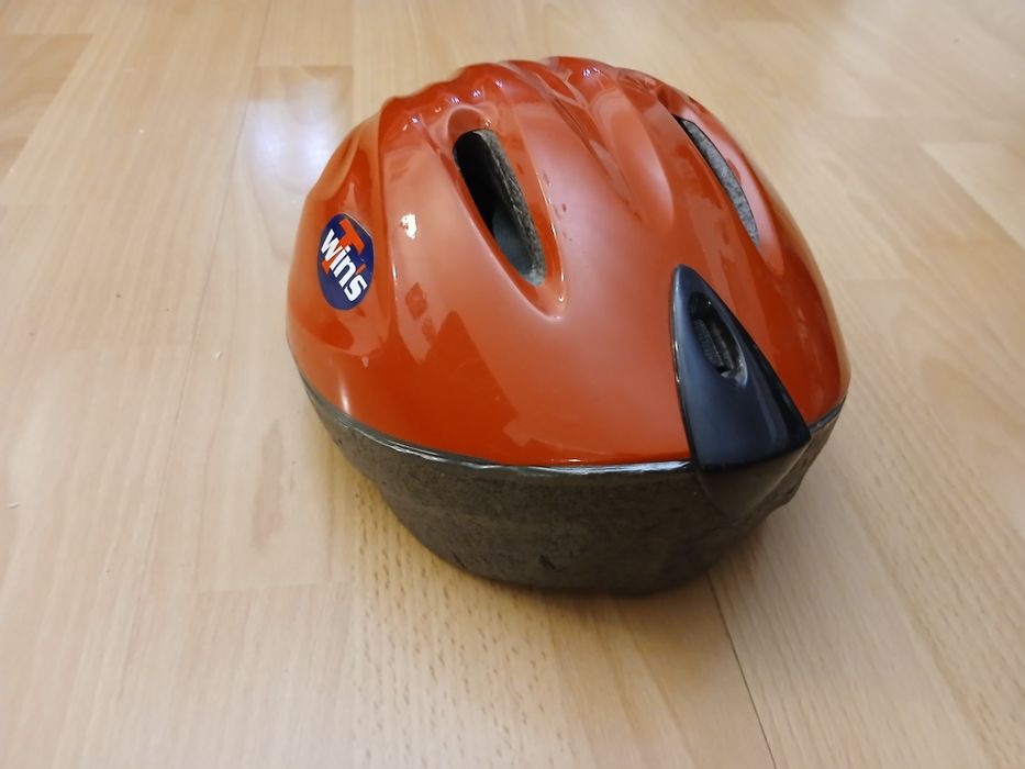 Kask rowerowy czerwony rozmiar M , 53-56 cm