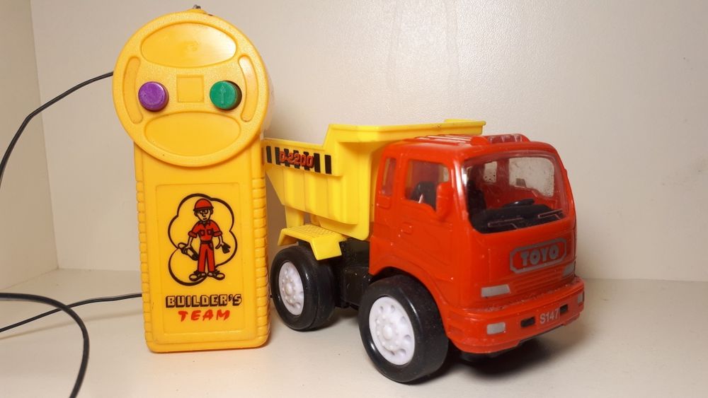 Грузовичек на управлении