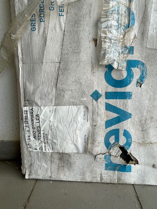 Pavimento EMBALADO cerâmico Xisto Preto Revigres 60x120 (x2)