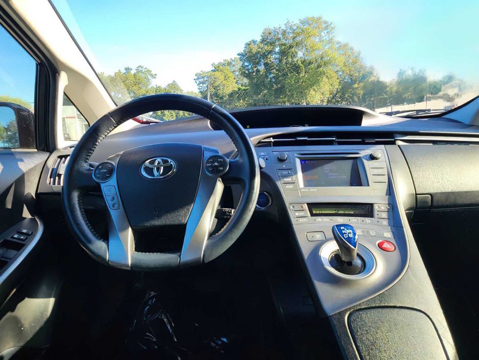 Toyota Prius Persona Series      2015