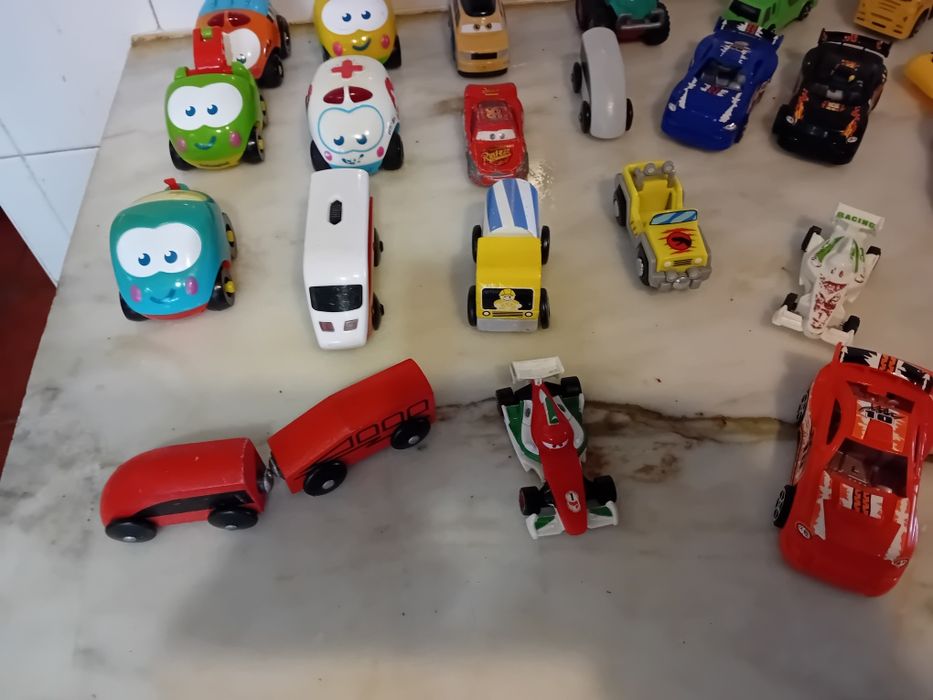 Conjunto de Carrinhos Diversos Criança