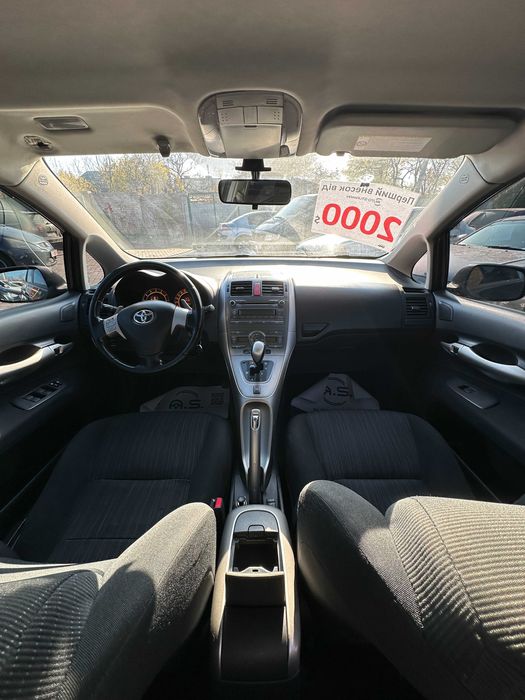 Продам Toyota Auris 2008 рік можлива розстрочка,кредит,обмін!