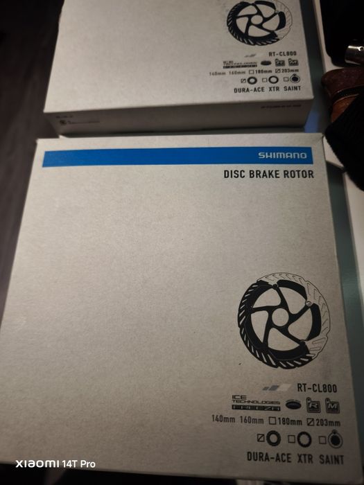 2szt.Shimano  RT-CL800 203MM CL.