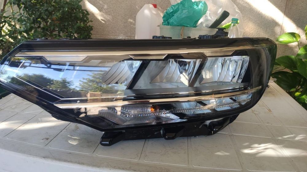 farol esquerdo full Led Passat 3G - 3G1941035P