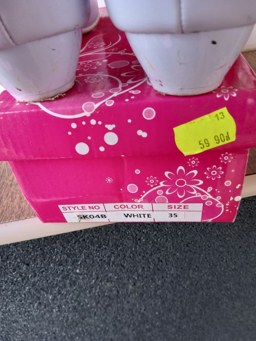 Pantofelki komunijne roz 35