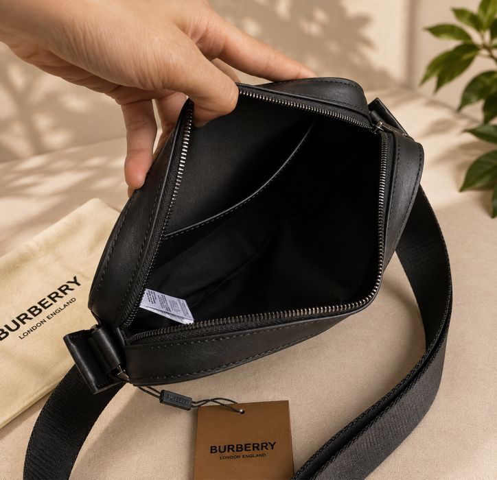 BURBERRY — чоловіча сумка через плече