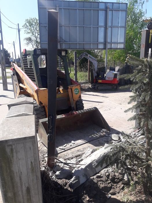 Usługi.Rużne Prace Traktorek Koparka Glebogryzarką Odśnieżanie Ogrodow