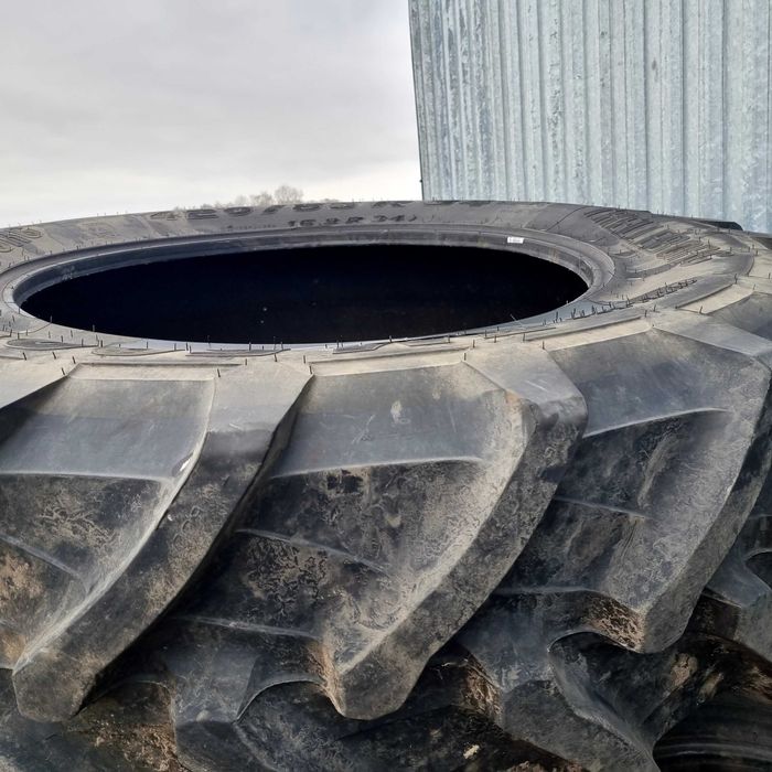 Opony, koła.  Do Fendt,new holland, zetor..