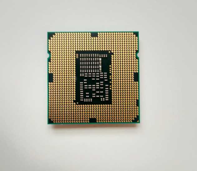 Процесор Intel Core i5-650 LGA1156 3.2 GHz / 4MB / 2,5 GT/s s1156