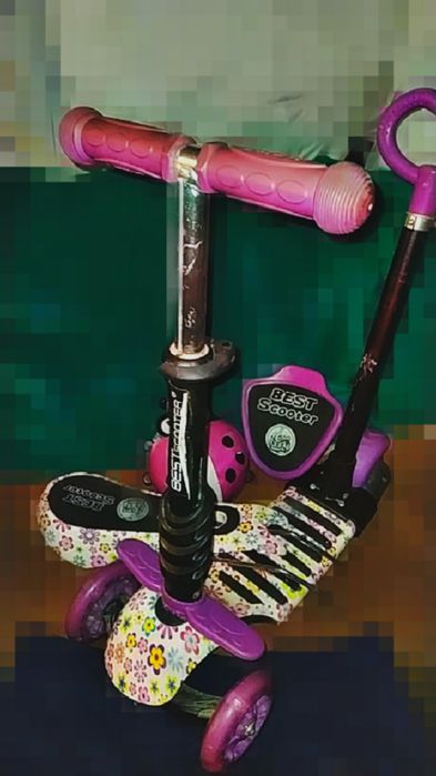 Продам хороший детский самокат с родительской ручкой