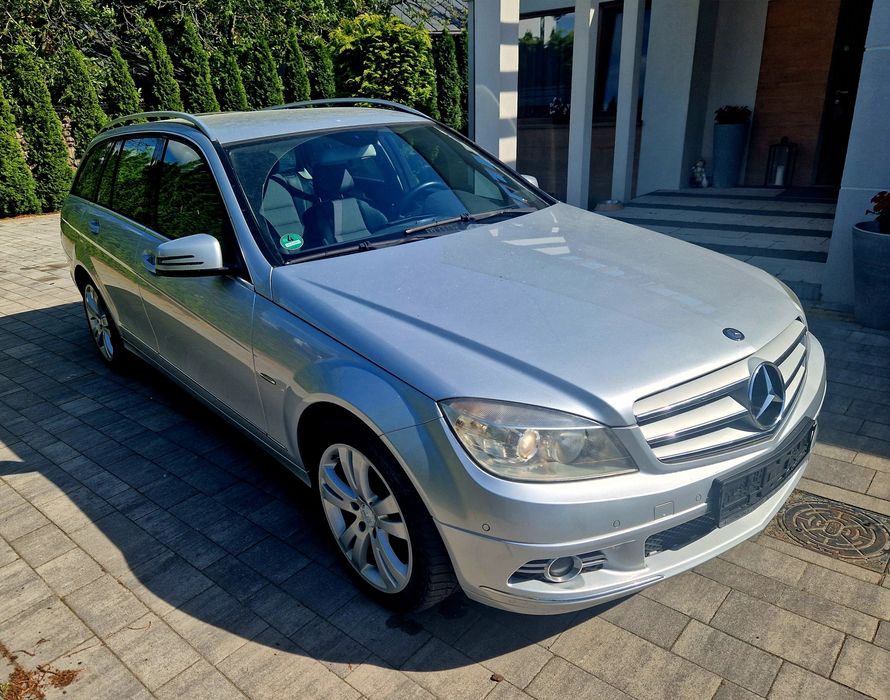 Sprzedam Mercedes C Klasa W204, świeżo sprowadzony, automat, bezwypadkowy, 2.2