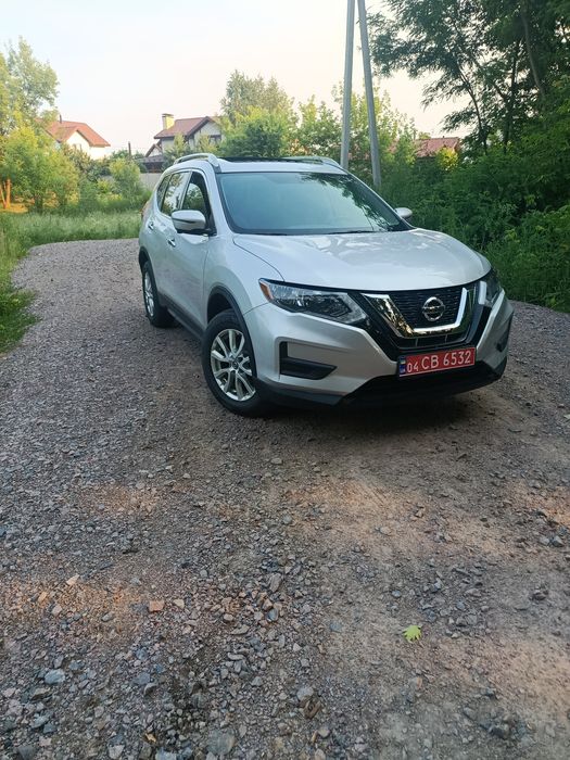 Nissan Rogue SV AWD +