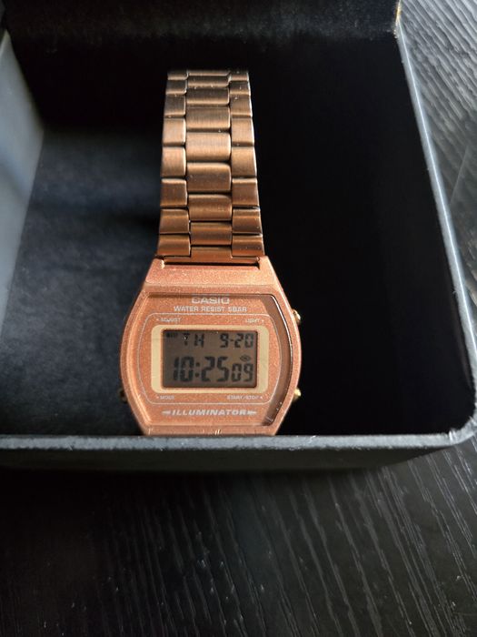 Relógio casio B640wc Rose Gold por 29 euros