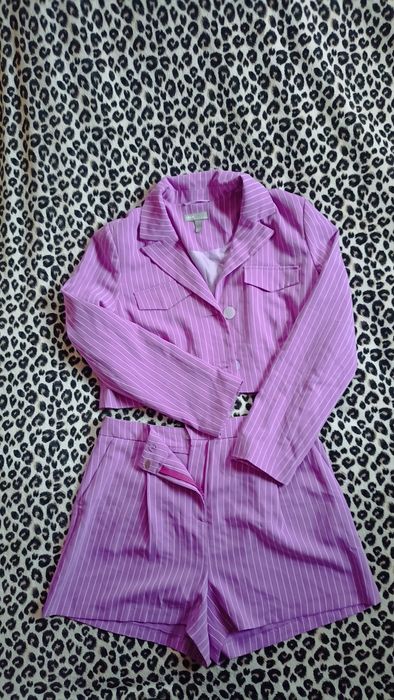 Продам костюм фірми ASOS