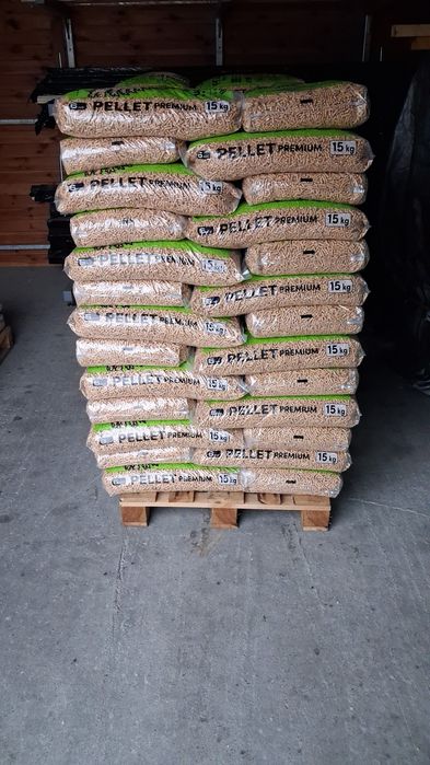 PRODUCENT Pellet sosnowy 100 %  jasny czysty