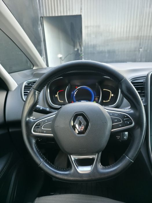 Renault Scenic / 138.500 km / 7 Lugares