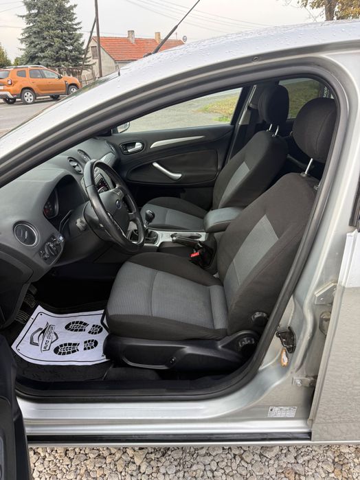 FORD MONDEO 2.0 TDCI Stan Perfekcyjny Klimatronik odpalanie bez kluczy
