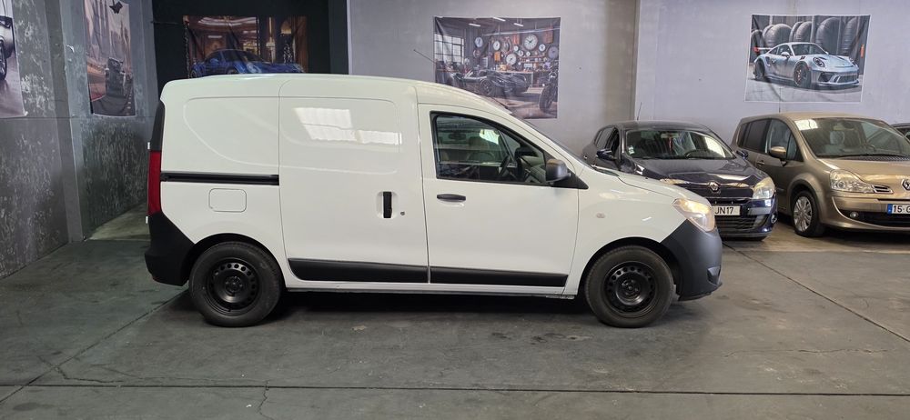 Dacia Dokker 1.5 DCI + GPS + Ar Condicionado + 90 Cavalos