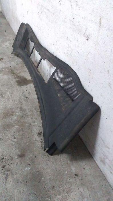 Grelha Torpedo Mercedes-Benz 200 - 300 D (124)
