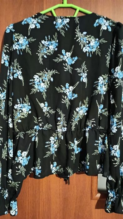 Bluzeczka damska rozmiar 42