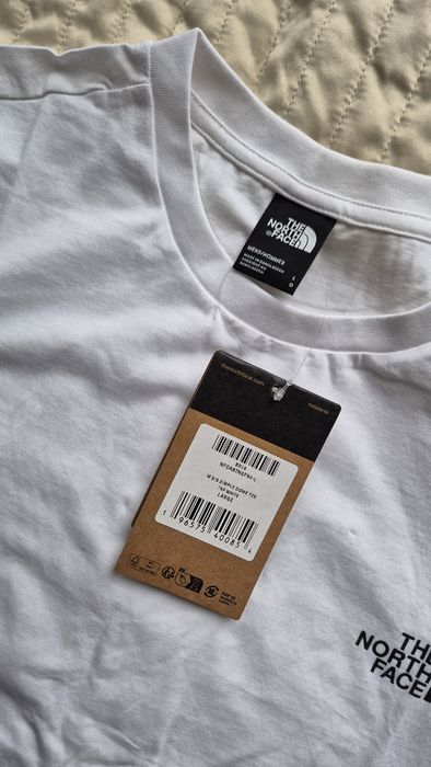 Biały t-shirt The North Face. Rozmiar L