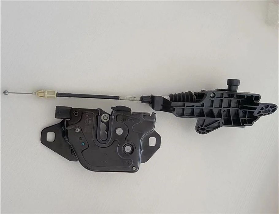 Багажник Передній Корито Tesla Model 3 Дорест 2018-2020 Рест 2021-2023