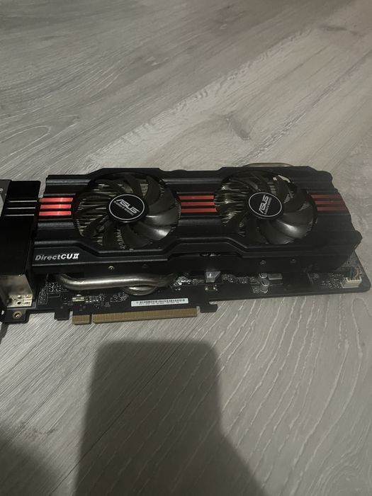 Відеокарта GTX 770