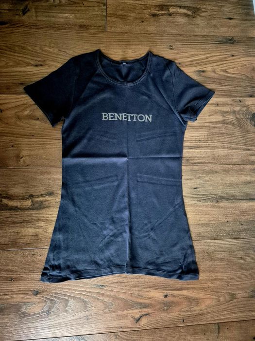Benetton Tshirt S