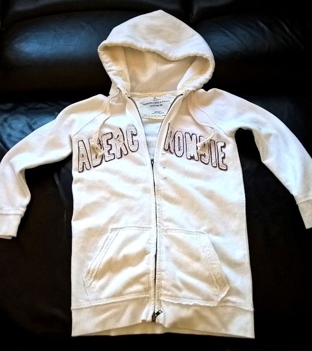 Abercrombie & Fitch biała modna bluza z USA