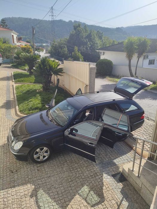 Mercedes-Benz 211K E 270 CDI