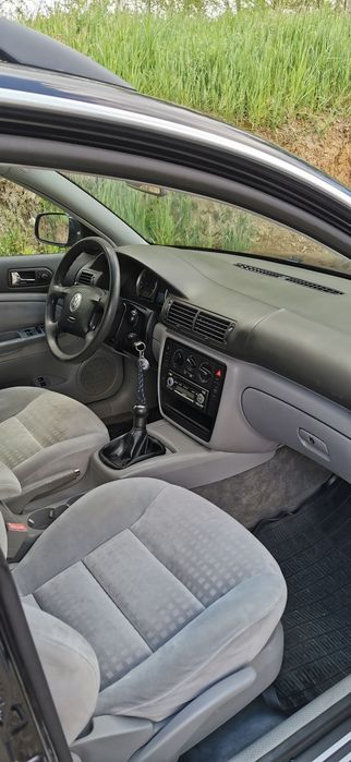 VW Passat B5Fl 2.0 115ps 2003 rok MPI  Zadbany Zapraszam na oględziny samochodu