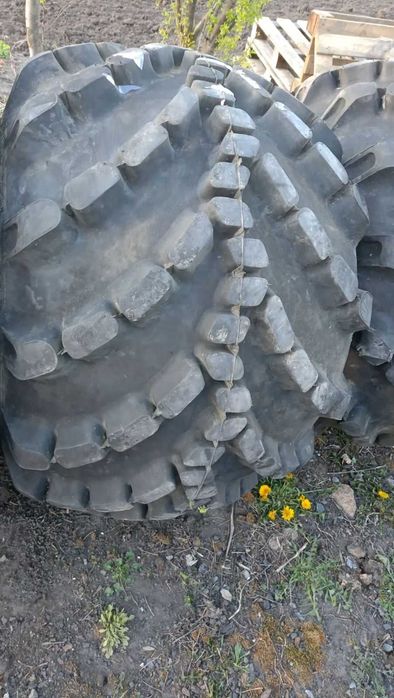 Арочні скати 1140/700-533 для газ 66 зіл 131  157 1140х700R25