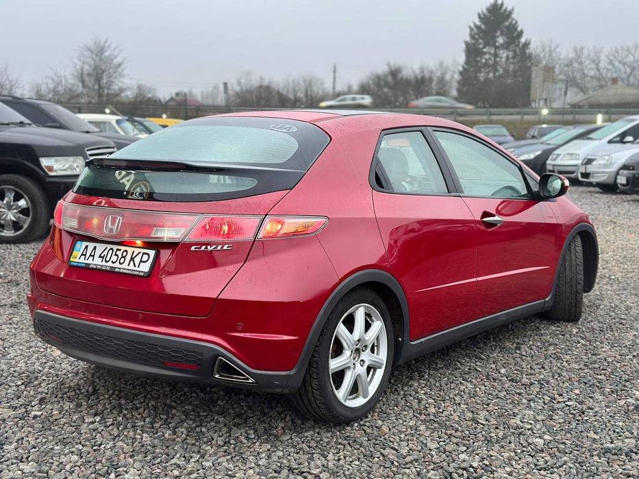 Honda Civic | 2007 рік | 1.8 бензин