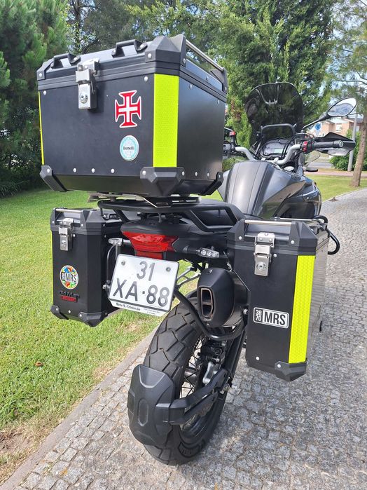 Benelli TRK 502X