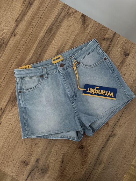 Wrangler Retro Short | M - damskie szorty jeansowe, nowe z metkami