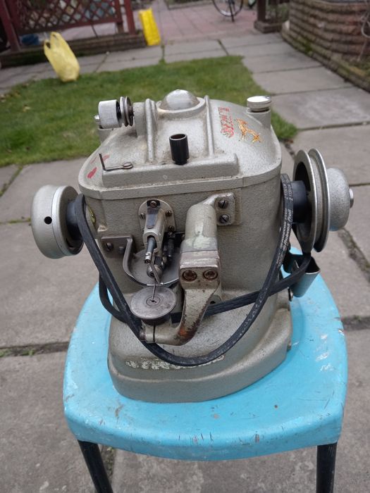 Скорняжна машинка Schtrobel