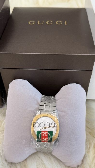 Gucci Zegarek 25H