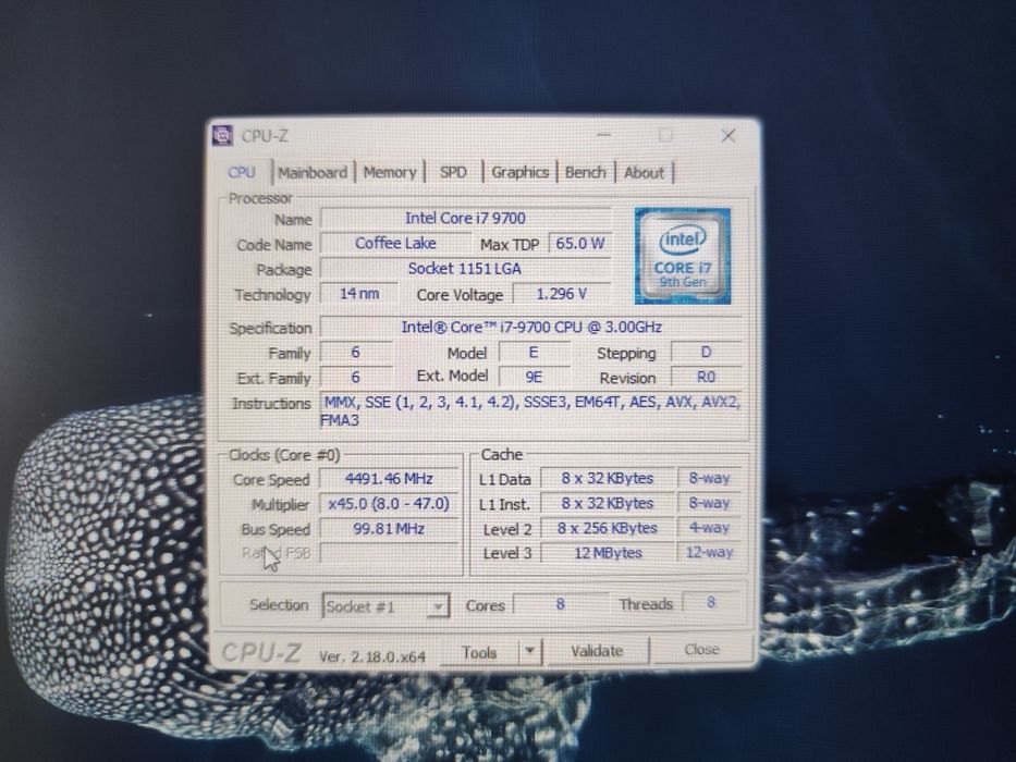 Komputer i7 9700 Radeon rx580 8 GB RAM 16 GB DDR4 Dysk 512GB SSD