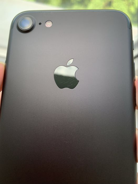 Идеальный Iphone 7 32