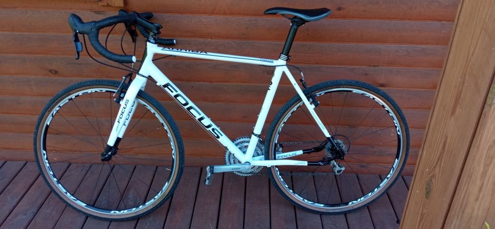 Rower gravel szosa focus L bdb stan nie trek Giant scott Merida