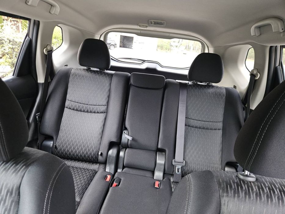 Продам  нісан рог