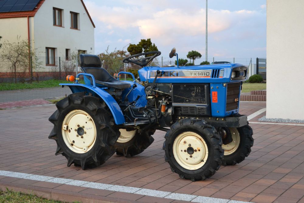 Traktorek japoński mini traktor Iseki Kubota