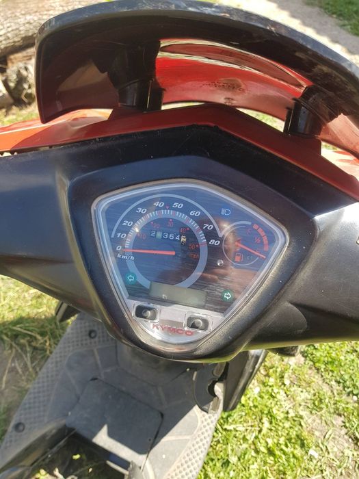 Продам скутер KYMCO  по запчастинах