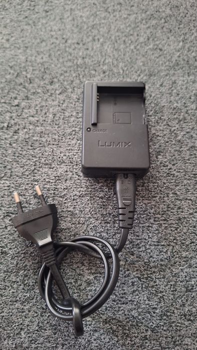 Ładowarka Panasonic Lumix VSK0806 , Oryginał , 100% sprawna.  Battery Charger DC 4.2V 0.65A