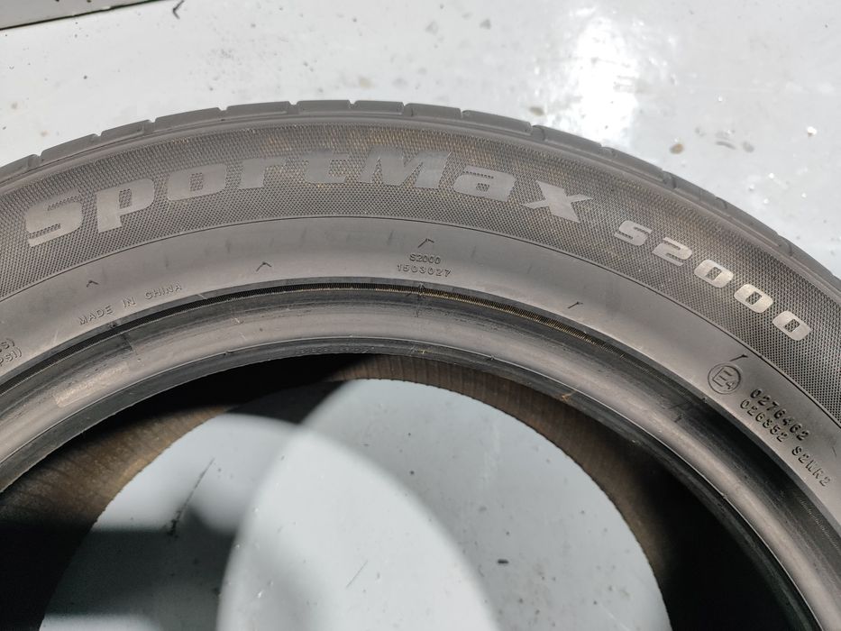 2 pneus semi novos 235-55R17 - Oferta dos Portes