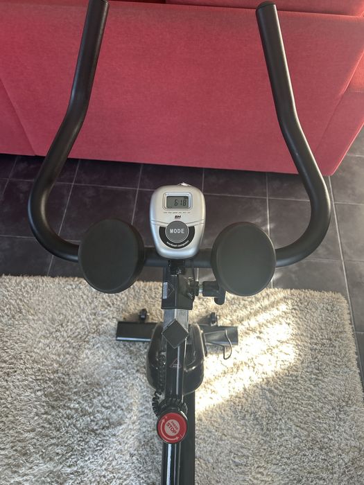 Spinning Bicycle435391507779430404