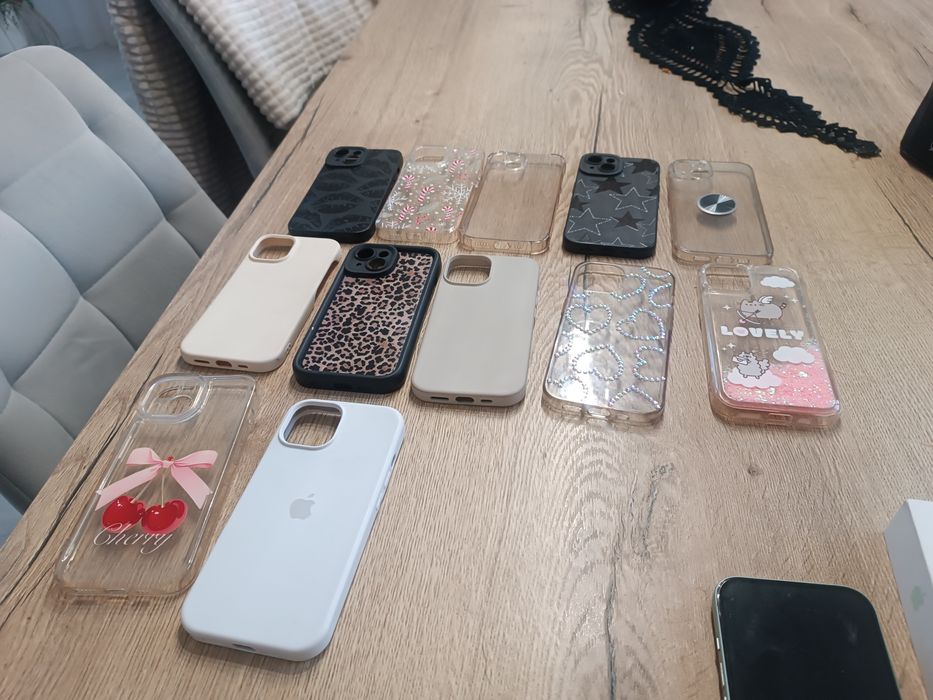 IPhone 15 128g bat 84%