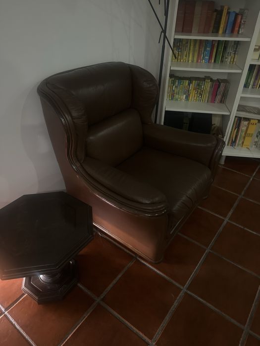 Conjunto Sofá + 2 Poltronas