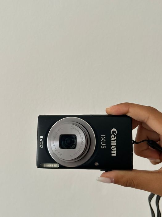 Câmera cânon ixus 132
